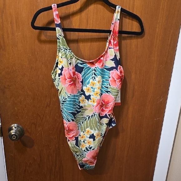 Hurley Floral Swimsuit M - Picture 1 of 4
